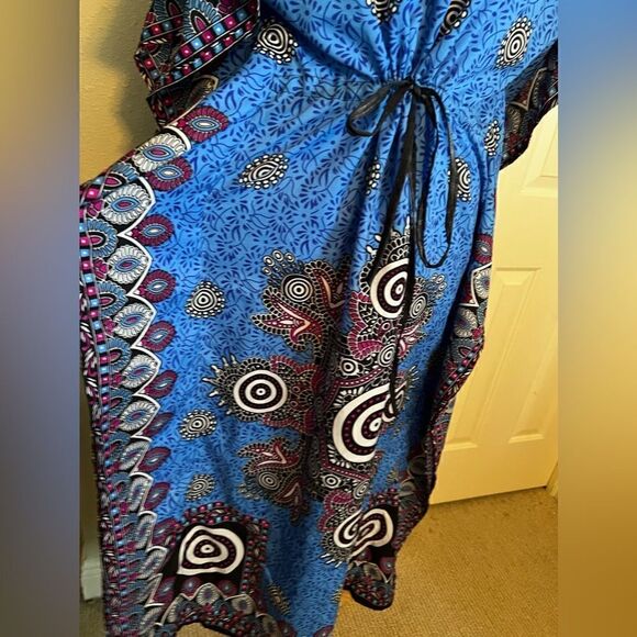 Bella Moda Kaftan, Maxi or Cover Up - Picture 4 of 7